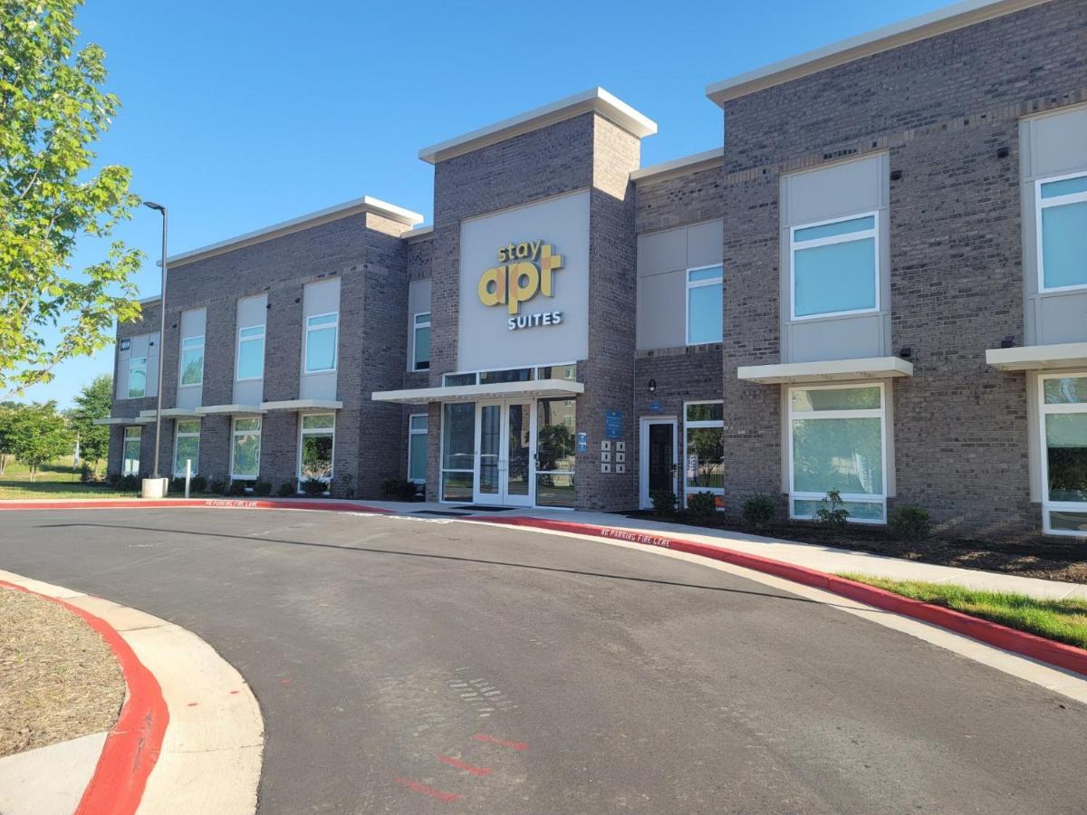 Stayapt Suites Raleigh-Durham/Rtp Clegg Exterior foto